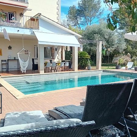 Les Canyes Cottage, Private Villa Resort Piera Exterior foto